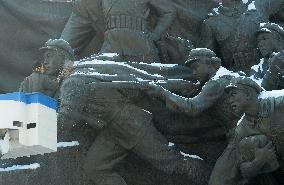 People in Pyongyang