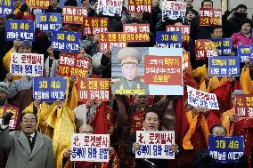 Protests in Seoul against N. Korean rocket launch