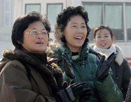 N. Korean citizens rejoice at success of satellite launch
