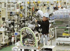 Toyota unit starts operating engine plant in northeast
