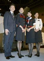 New uniforms for JAL employees