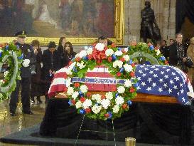 U.S. Congress pays tribute to late Sen. Inouye