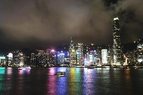 (HKSAR 25)CHINA-HONG KONG-RETURN TO MOTHERLAND-25TH ANNIVERSARY-STREETS-CELEBRATORY ATMOSPHERE (CN)