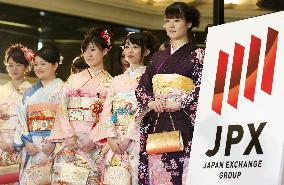 Japan stock markets open