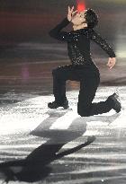 Daisuke Takahashi at ice show