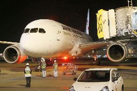 JAL's Dreamliner jet hit by trouble again