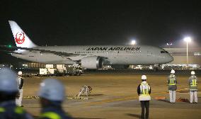 JAL's Dreamliner jet hit by trouble again