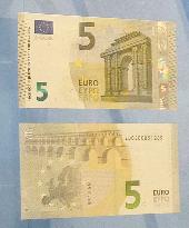 New 5 euro note