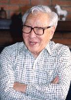 Writer Yasuoka dies
