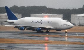Dreamlifter cargo plane