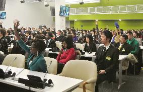 Youths meet U.N. chief