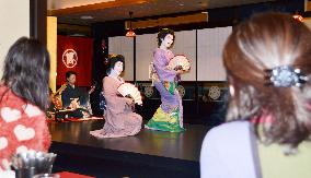 Geisha establishments court new business