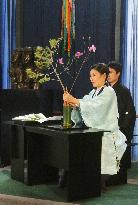 Flower offering at U.N. by Japanese master