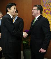 U.S. deputy defense chief Carter in Seoul