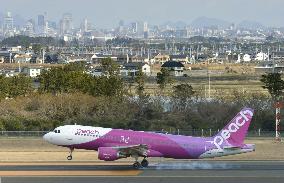 Peach starts Sendai-Kansai flights