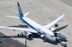 Modifying troubled Boeing 787 jets