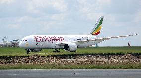 Ethiopian Airlines resumes Dreamliner flights