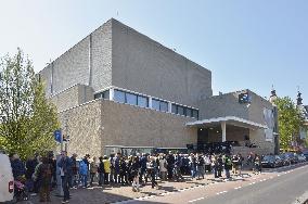 Van Gogh Museum reopens