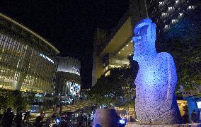 Replica moai for disaster area displayed in Osaka