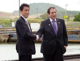 Kishida in Panama