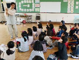Kitakyushu schools teaching Korean culture