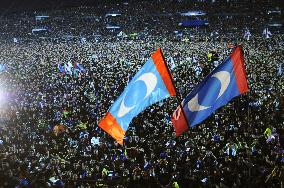 Rally against election in Malaysia