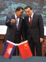 Cambodia premier in China