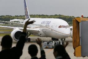 United Airlines Tokyo-Denver line