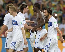 Italy beat Mexico in Confederations Cup