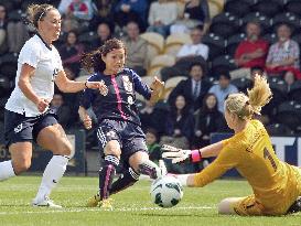 Japan, England draw in women's soccer friendly
