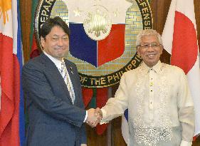 Japan defense minister in Philippines