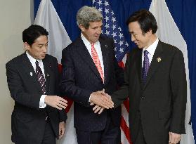 Japan, U.S., S. Korea foreign chiefs