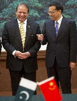Pakistan premier in China