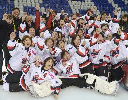 Life remains hard for women ice hockey players