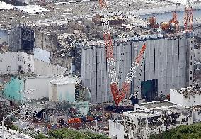 Steam seen coming out of Fukushima reactor building