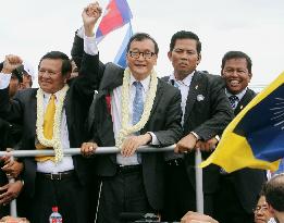 Cambodian opposition leader returns home from exile