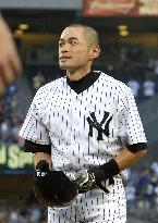 Ichiro reaches 4,000 career hits