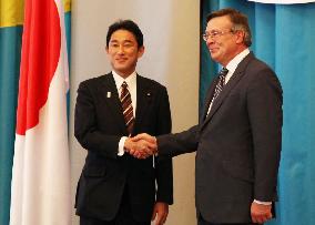 Japan, Ukraine foreign ministers