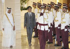 Abe in Qatar