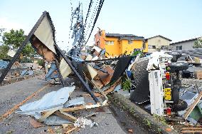 Tornados hit Saitama, Chiba