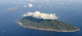 1 year after Japan purchased Senkaku islets
