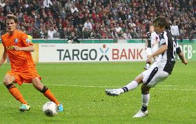 Eintracht Frankfurt beat VfL Bochum