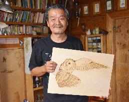 Pyrography artist Hamada make 3 dreams come true