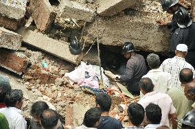 Mumbai building collapse