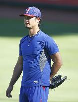 Darvish had to deal with nerve problem