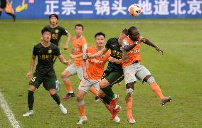 (SP)CHINA-MEIZHOU-FOOTBALL-CSL-BEIJING VS SHENZHEN(CN)
