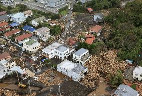 Typhoon hits Japan