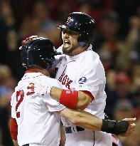 Red Sox head to World Series