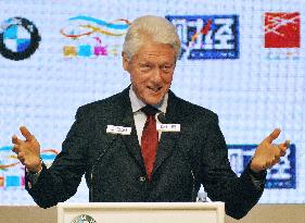 Bill Clinton in Beijing