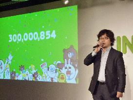 No. of Line users tops 300 mil.